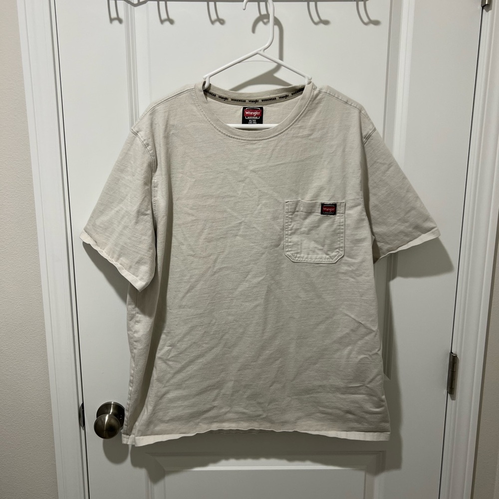 Wrangler Short-Sleeve Pocket Tee in Light Cream
